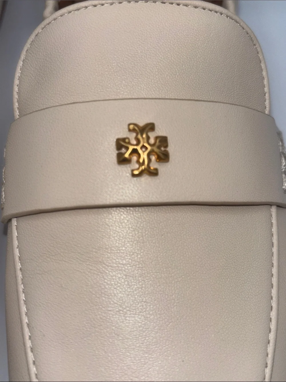 Tory Burch elegant leather